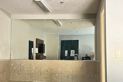 Photo 3 - Country Hearth Inn & Suites Augusta