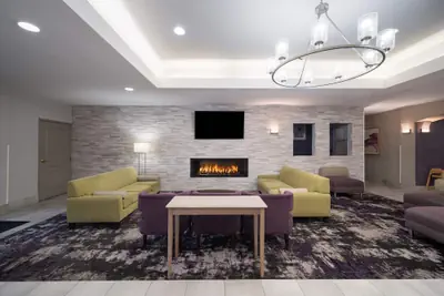 Photo 4 - La Quinta Inn & Suites by Wyndham Atlanta Stockbridge