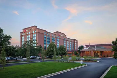 Photo 2 - Chicago Marriott Northwest