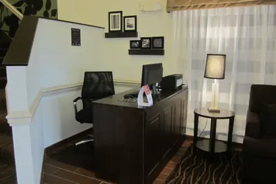 Photo 4 - Clarion Pointe Albemarle