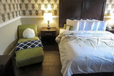 Photo 5 - Rodeway Inn Logan International Airport