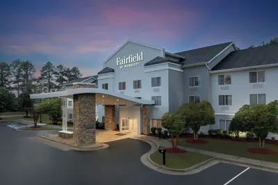 Photo 2 - Fairfield Inn & Suites by Marriott - Emporia