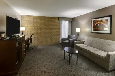 Photo 4 - Drury Inn & Suites Columbus Dublin