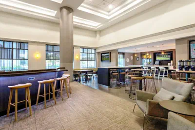 Photo 2 - SpringHill Suites by Marriott Miami Airport South Blue Lagoon Area