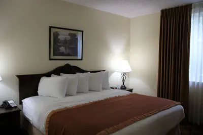 Photo 5 - Hawthorn Suites by Wyndham Louisville East