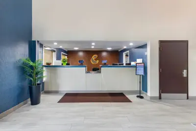 Photo 3 - Comfort Inn Bourbonnais near I-57
