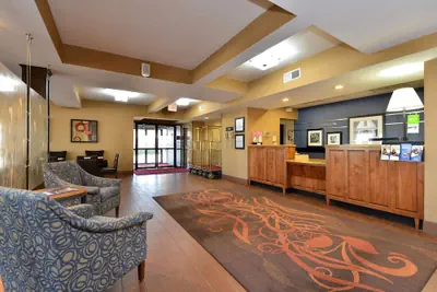 Photo 4 - Hampton Inn Collinsville