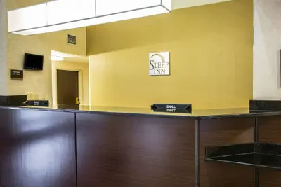 Photo 3 - Sleep Inn Asheville - Biltmore West