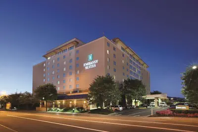 Photo 2 - Embassy Suites Charleston