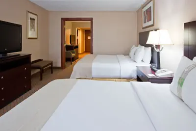 Photo 3 - Holiday Inn & Suites Wausau-Rothschild by IHG