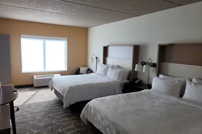 Photo 5 - Holiday Inn & Suites Wausau-Rothschild by IHG