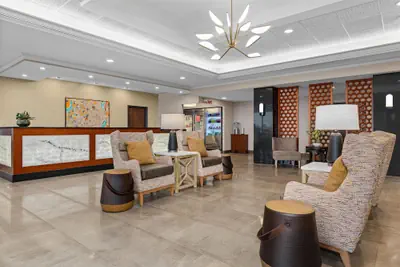 Photo 4 - Drury Plaza Hotel St. Louis Creve Coeur