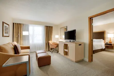 Photo 2 - Hampton Inn & Suites Cleveland/Independence