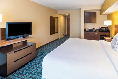 Photo 5 - Fairfield Inn and Suites by Marriott Perimeter Center