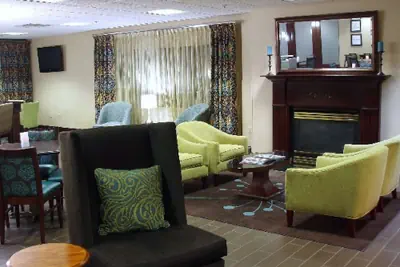 Photo 5 - Hampton Inn Richmond