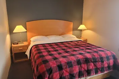 Photo 3 - Lumberjack Inn