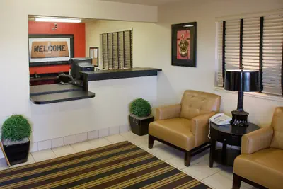 Photo 2 - Studio 6 Suites Fresno North CA