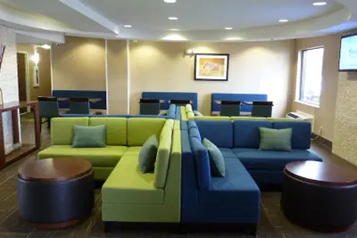 Photo 3 - Comfort Inn Shepherdsville - Louisville South