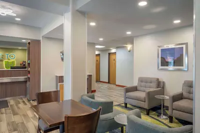 Photo 3 - Best Western St. Clairsville Inn & Suites
