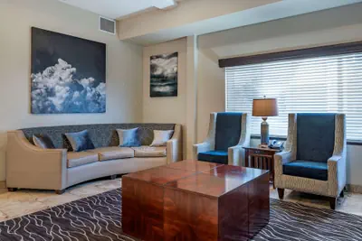 Photo 4 - Best Western Newberg Inn