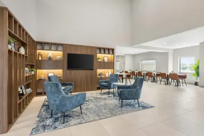 Photo 2 - Quality Inn Midland South