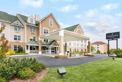 Photo 2 - Country Inn & Suites by Radisson, Burlington (Elon), NC