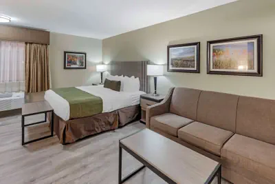 Photo 5 - Best Western Inn of Brenham