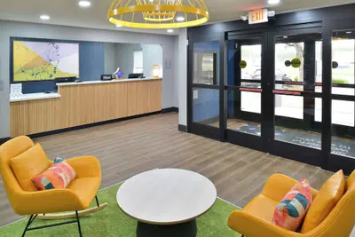 Photo 5 - Spark by Hilton Dallas Medical District Love Field