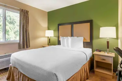 Photo 5 - Extended Stay America Suites Cleveland Great Northern Mall
