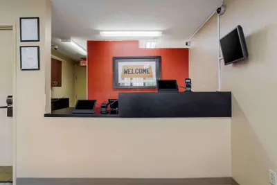 Photo 3 - Extended Stay America Select Suites Raleigh RDU Airport