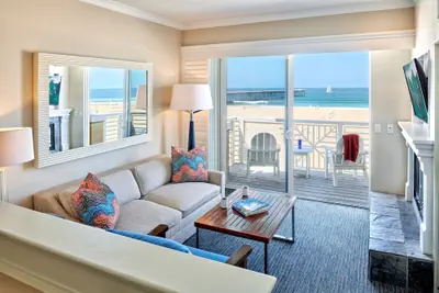 Photo 3 - Beach House Hotel at Hermosa Beach