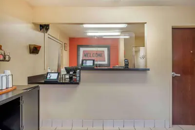 Photo 3 - Extended Stay America Select Suites Jackson North