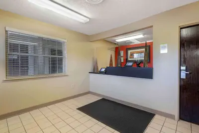 Photo 3 - Extended Stay America Select Suites Columbia Ft. Jackson