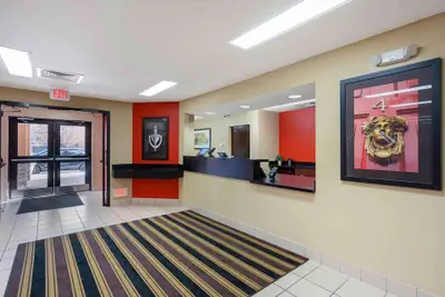 Photo 4 - Extended Stay America Select Suites Springfield South