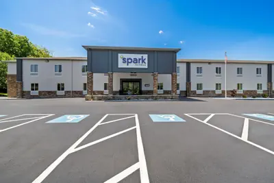Photo 2 - Spark by Hilton Milford Boston