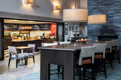 Photo 4 - Hampton Inn & Suites Chicago/Lincolnshire