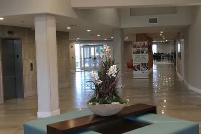 Photo 3 - Holiday Inn & Suites Daytona Beach on the Ocean by IHG