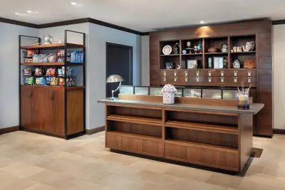 Photo 5 - Four Points by Sheraton Hotel & Suites San Francisco Airport