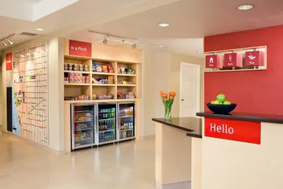 Photo 3 - TownePlace Suites Los Angeles LAX/Manhattan Beach