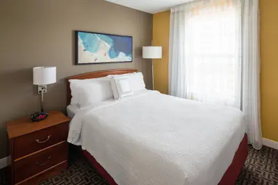 Photo 5 - TownePlace Suites Los Angeles LAX/Manhattan Beach