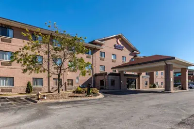 Photo 2 - Comfort Inn & Suites Lees Summit - Kansas City