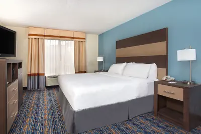 Photo 3 - Holiday Inn Express Berea by IHG