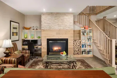 Photo 2 - Country Inn & Suites by Radisson, Louisville South, KY