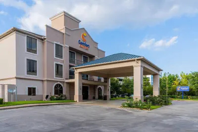 Photo 2 - Comfort Suites Houston West at Clay Road