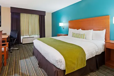 Photo 2 - Best Western Plus Menomonie Inn & Suites