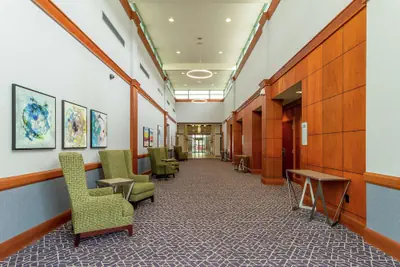 Photo 4 - Hilton Garden Inn Chicago North Shore/Evanston