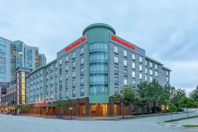 Photo 2 - Hilton Garden Inn Chicago North Shore/Evanston