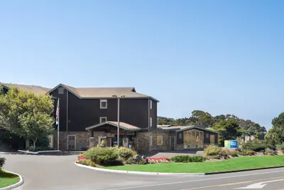 Photo 2 - Holiday Inn Express Ft Bragg by IHG