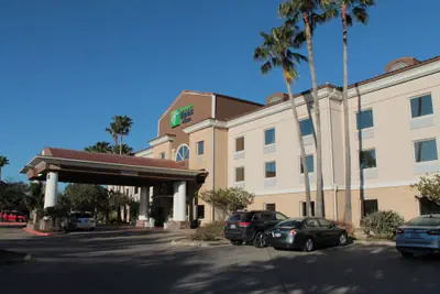 Photo 2 - Holiday Inn Express Hotel & Suites Brownsville by IHG