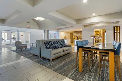 Photo 5 - Holiday Inn Express Hotel & Suites The Villages by IHG